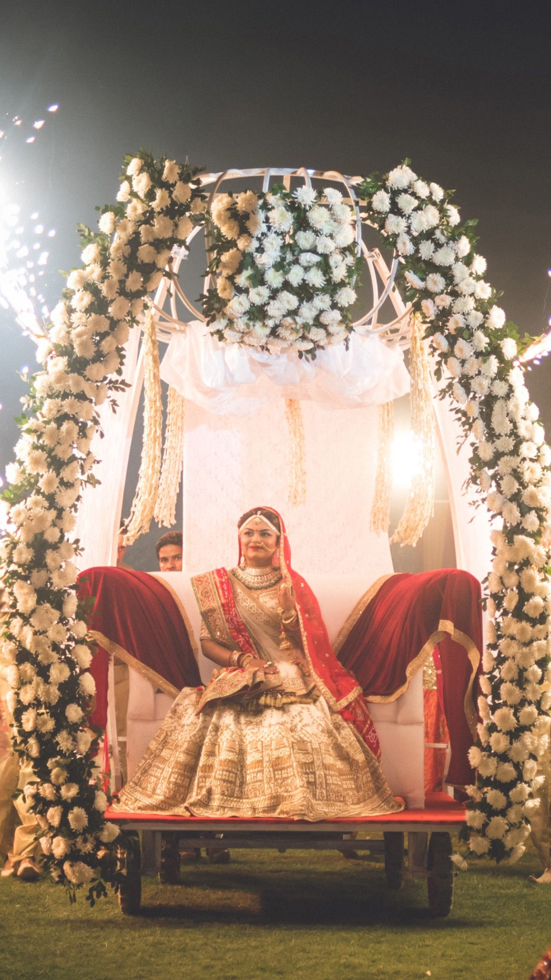 Unforgettable Bridal Entry Ideas For Destination Wedding In
