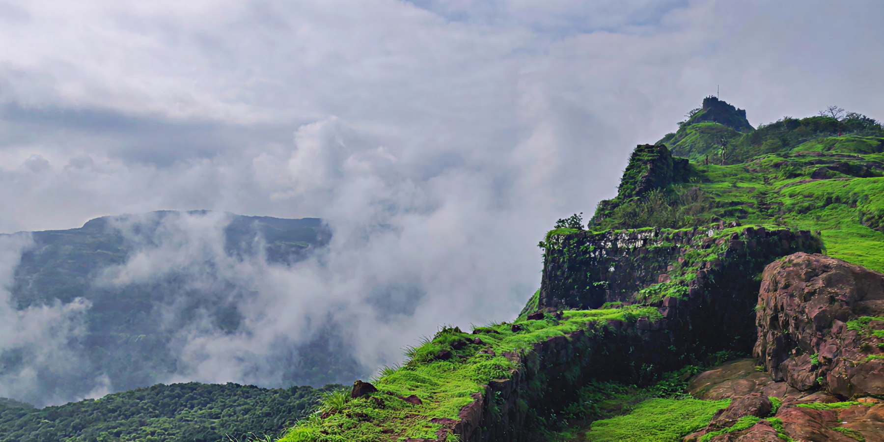 Scenic Mountain Resort Near Mumbai for Wedding 4 5. Nearby Attractions for Guests